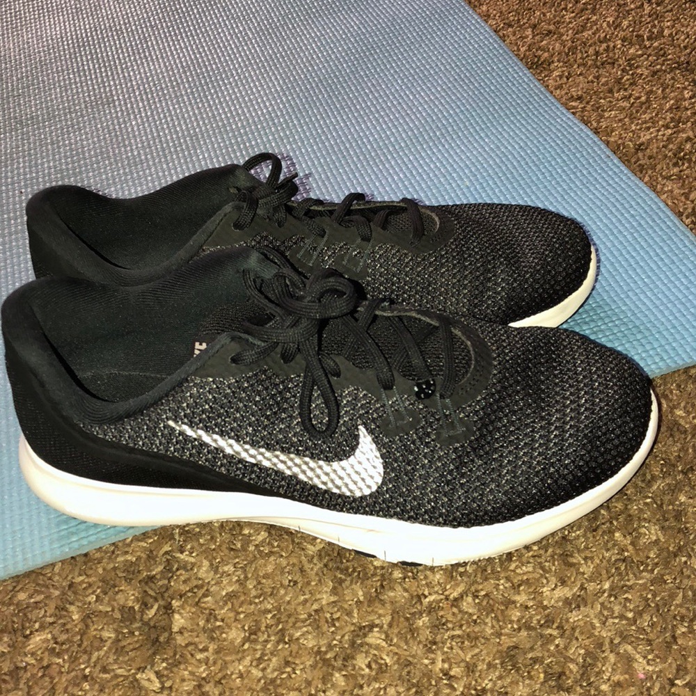 Nike Flex Sneakers!